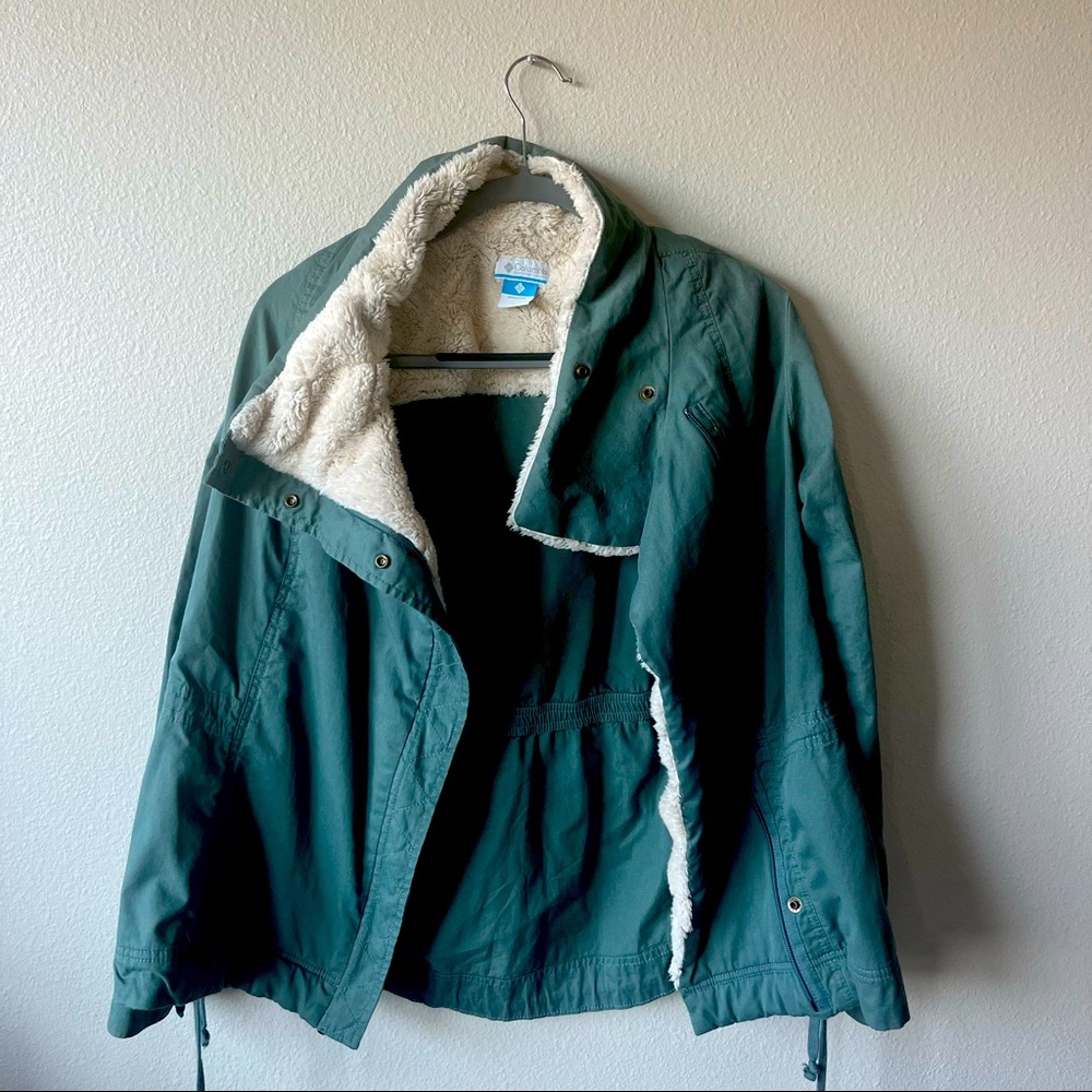 Gently used Colombia jacket for women